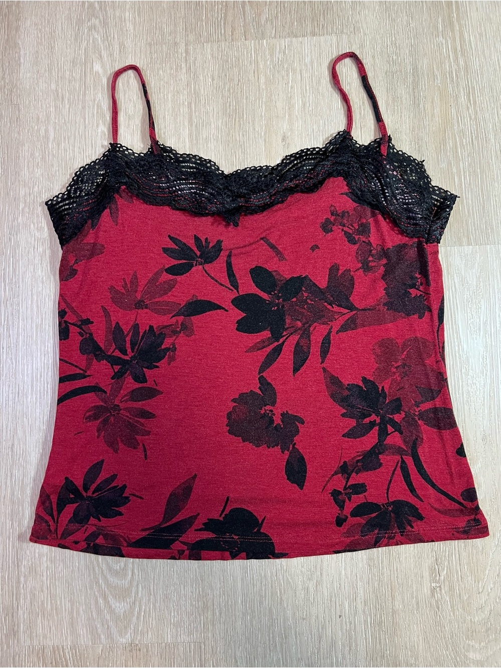Y2K Le Chateau Chic Red Floral Lace Trim Women’s Medium Cami Short & Pajama Set - Picture 6 of 11